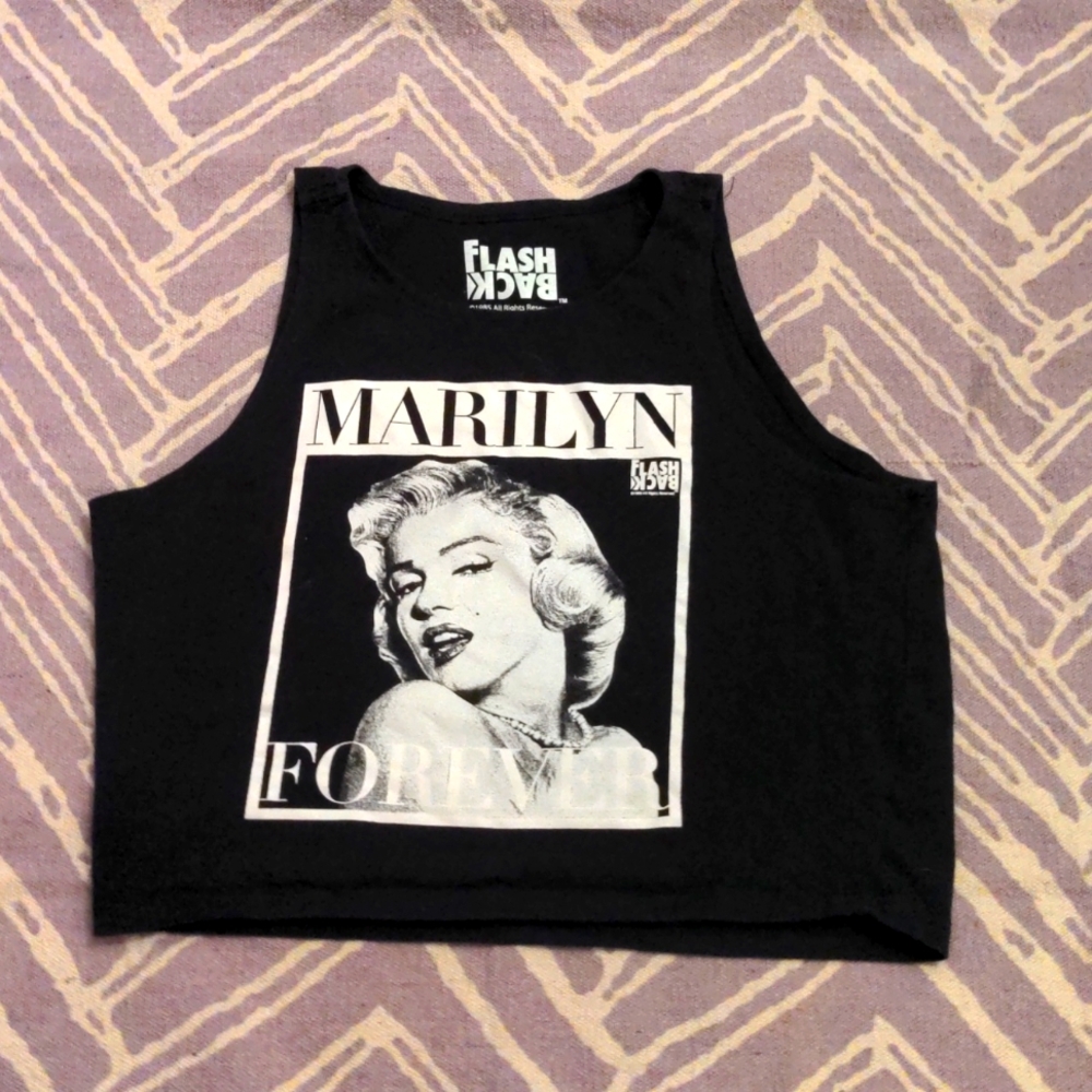 Fun Marilyn Monroe crop tee